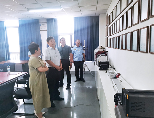 新聞速遞|熱烈歡迎高新區(qū)管委會-市場監(jiān)管局領導蒞臨泰安德圖考察調(diào)研