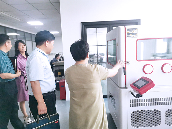 新聞速遞|熱烈歡迎高新區(qū)管委會-市場監(jiān)管局領導蒞臨泰安德圖考察調(diào)研